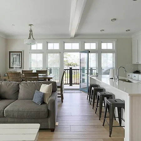 Villa Urban Ocean By Seabrook Hospitality